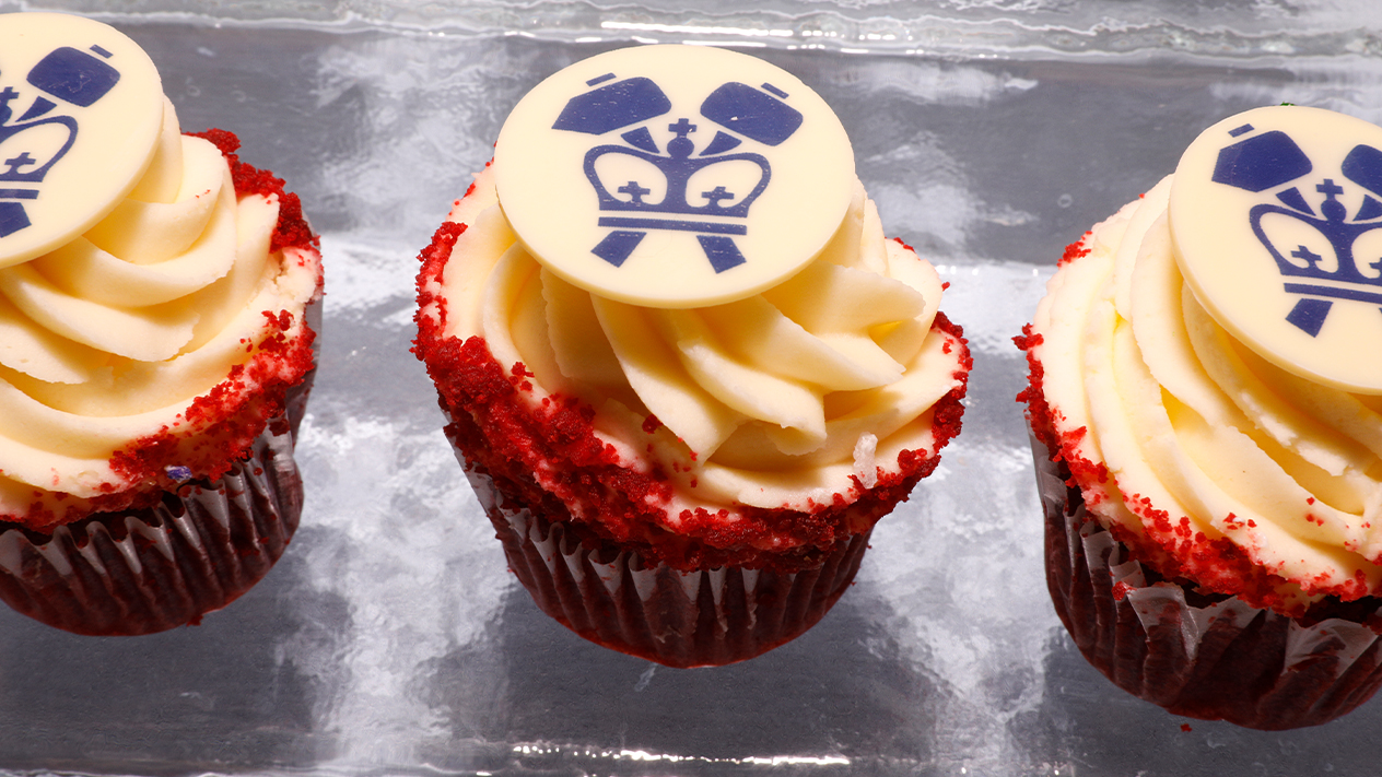 Cupcakes for an event with the Columbia Logo on them
