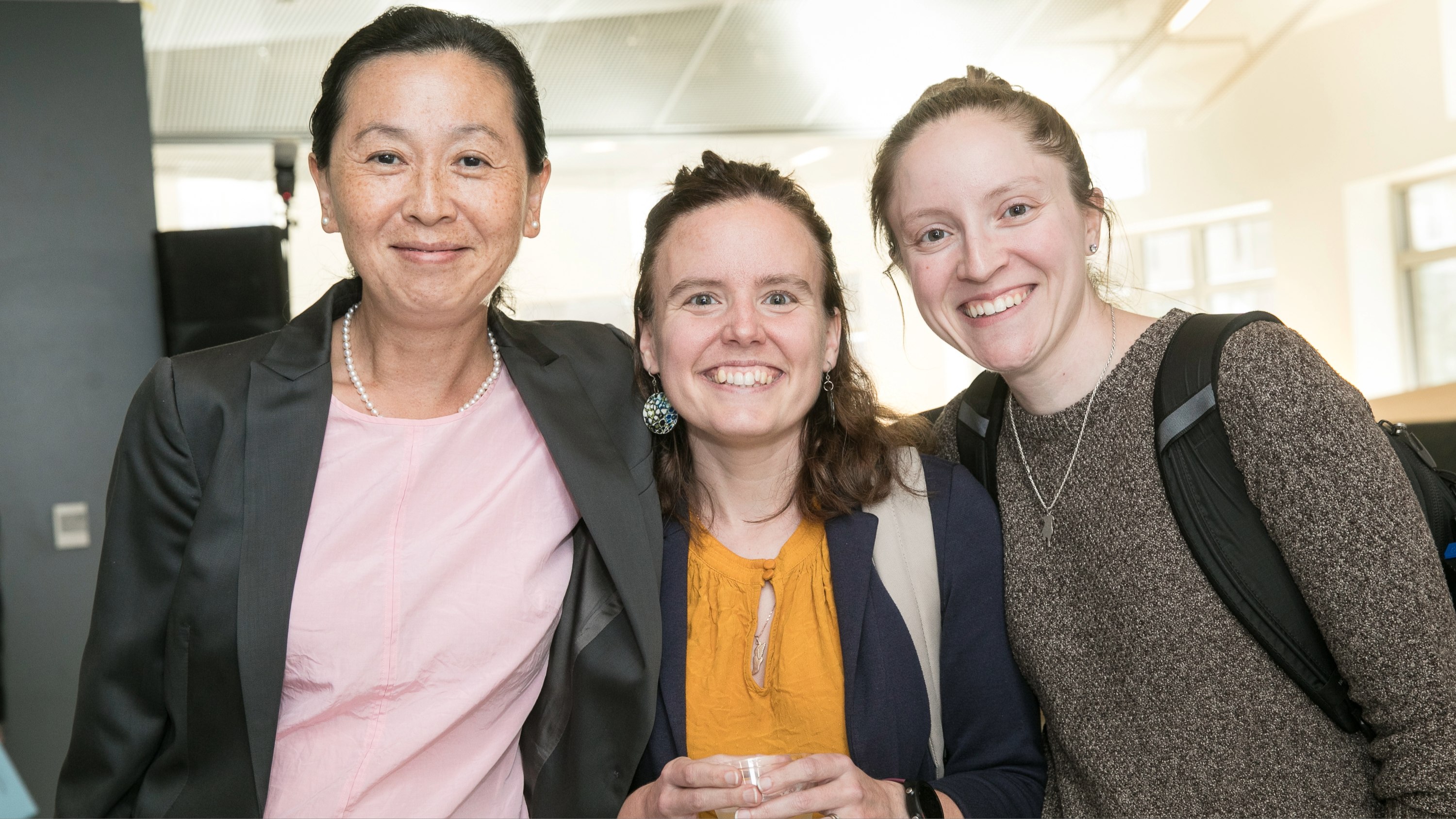 Helen Lu and two female faculty members