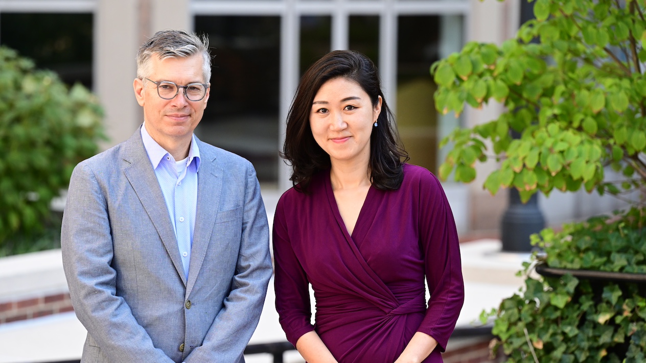 Eunji Kim (right) and Chris Wiggins on Columbia's Morningside Heights campus
