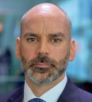 Shawn Edwards headshot