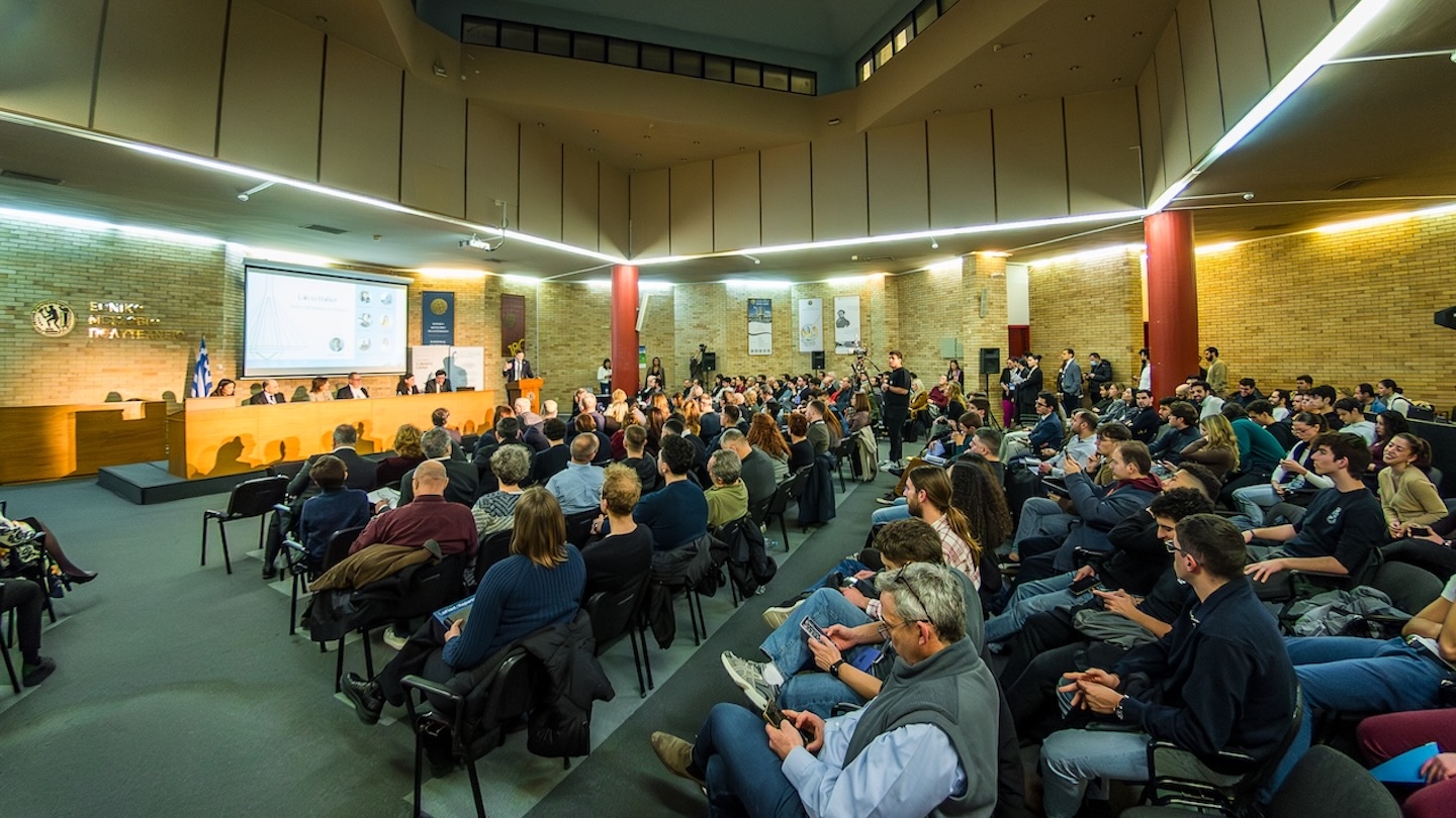 audience members seated at a speaker event