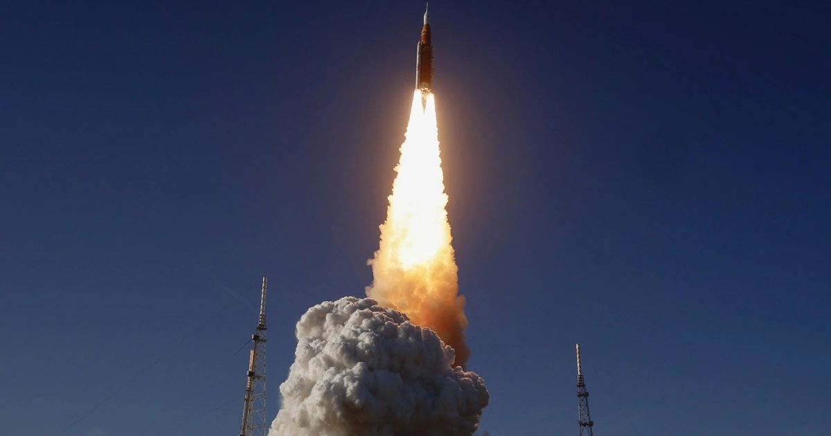 rtemis II mission lifts off at Kennedy Space Center in Cape Canaveral, Fla.