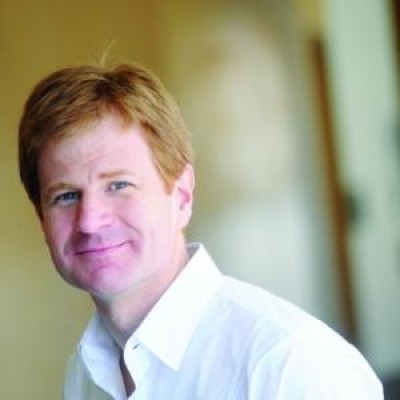 Luis Gravano Profile