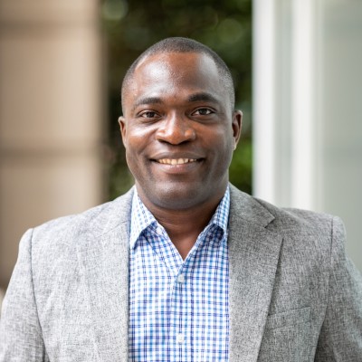 Dr. Adeyemi Adeleye’s headshot