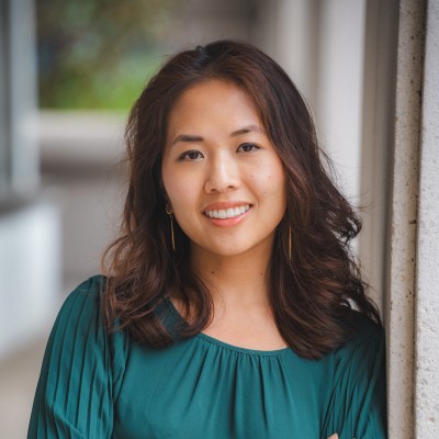 headshot of lily xu