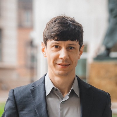 headshot of michele simoncelli
