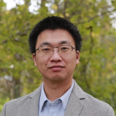 ben zhu headshot