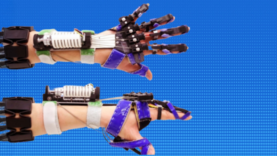 A wearable device that assists hand movement by reading EMG data. This was developed with support from the DSI Seed Fund program.
