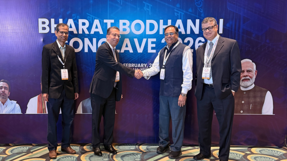(L to R): Mani Bhushan, Prof of ChemE at IIT Bombay, Soulaymane, IIT Bombay Director Shireesh Kedare, Vishal Misra