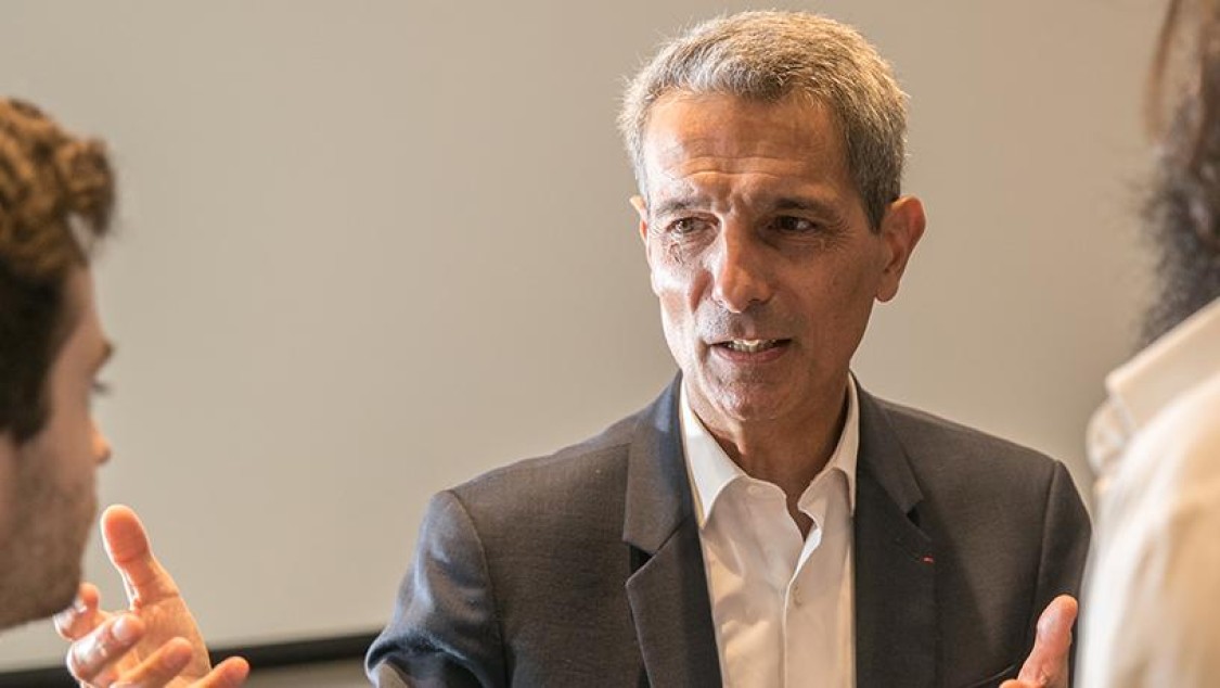 Bazin talks with students after the lecture and also attends a post-event networking session. The new Tech CEO Lecture Series gives students access to executive leaders at the most innovative technology companies. 