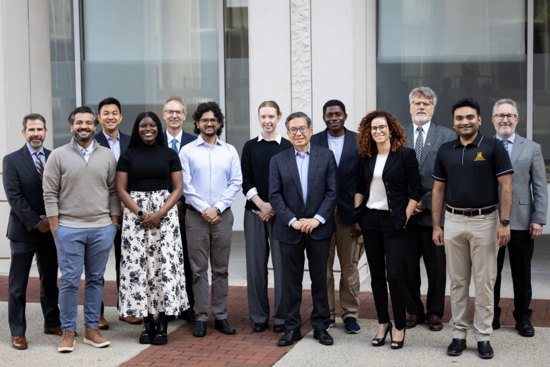 DOES COLUMBIA HAVE AEROSPACE ENGINEERING visual data 2