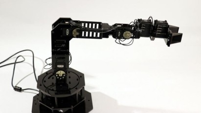 lipson-robot1-1600