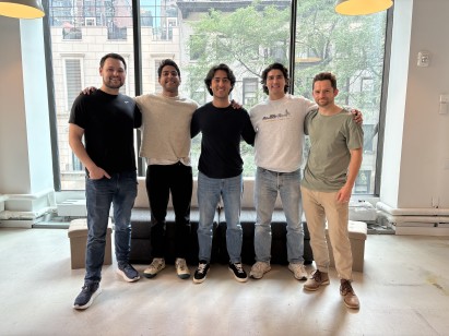 group photo of columbia graduates