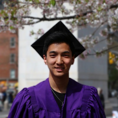Justyn Chang headshot