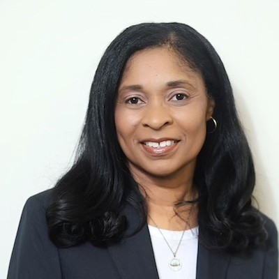 Karen Clark headshot