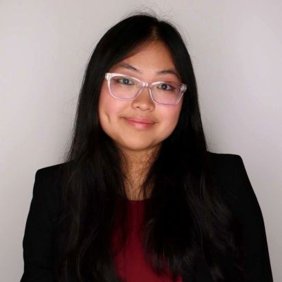 Isabella Yishi Luo headshot